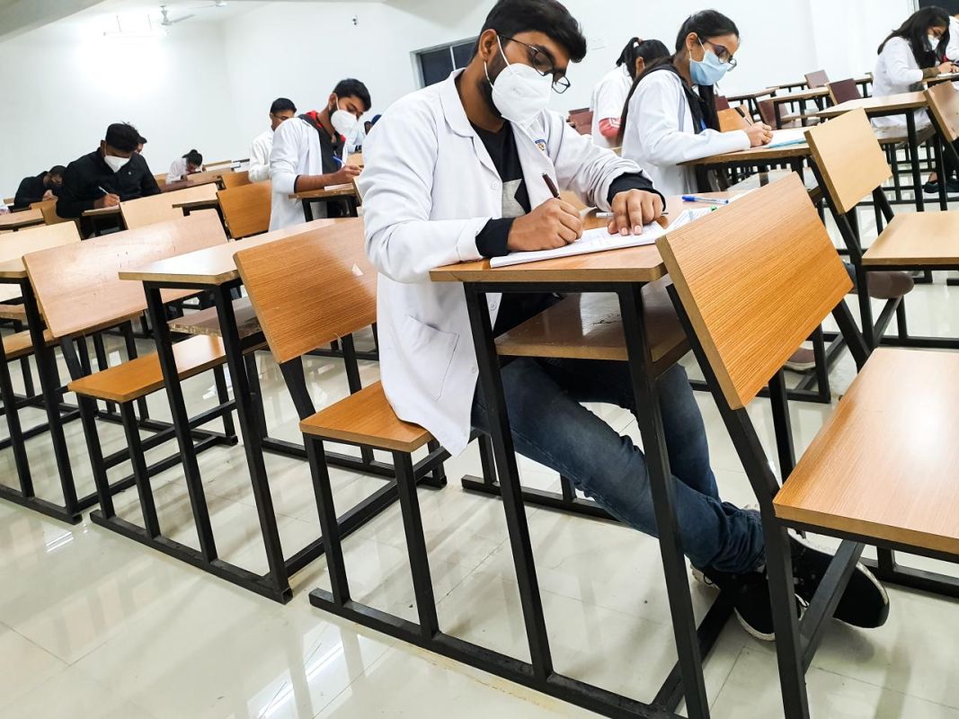 Top MBBS Abroad Consultants in Noida